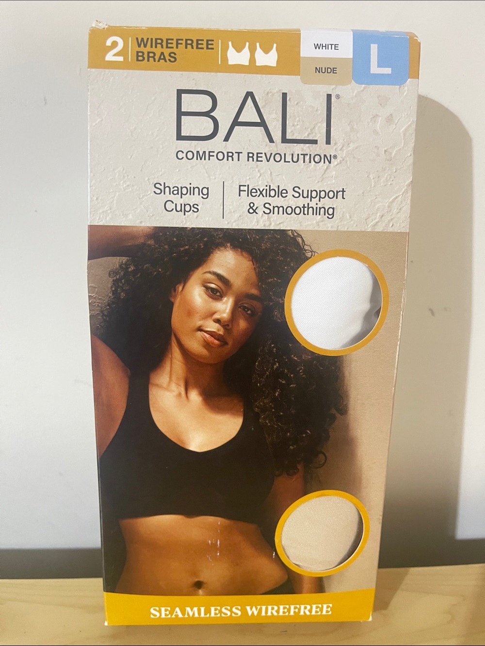 BALI Seamless Wirefree Bra Duo in White and Nude